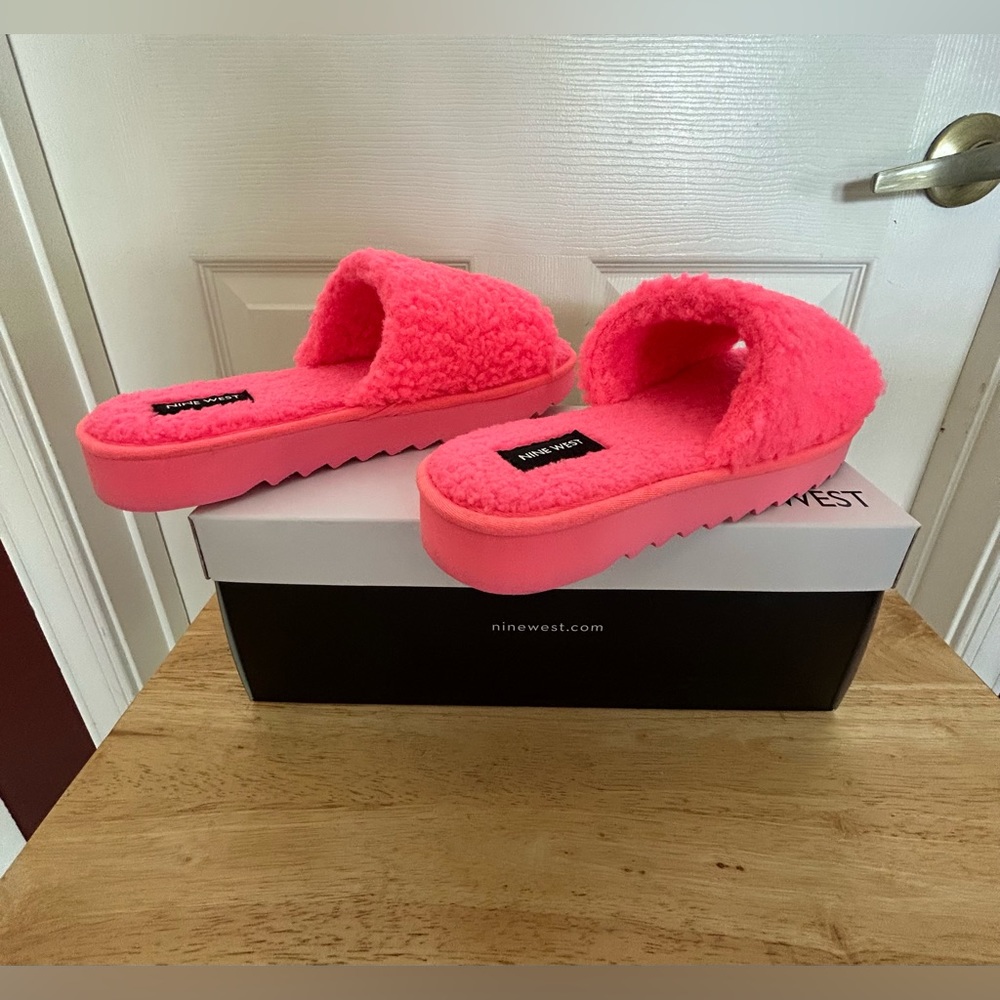 Nine West Fuzzie 2 Slip-ons, 9